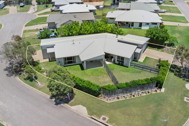Picture of 9 Armistice Street, BURDELL QLD 4818