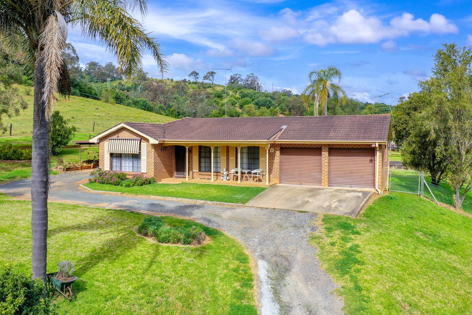 215 Spring Creek Road, Mount Hunter NSW 2570, Image 0