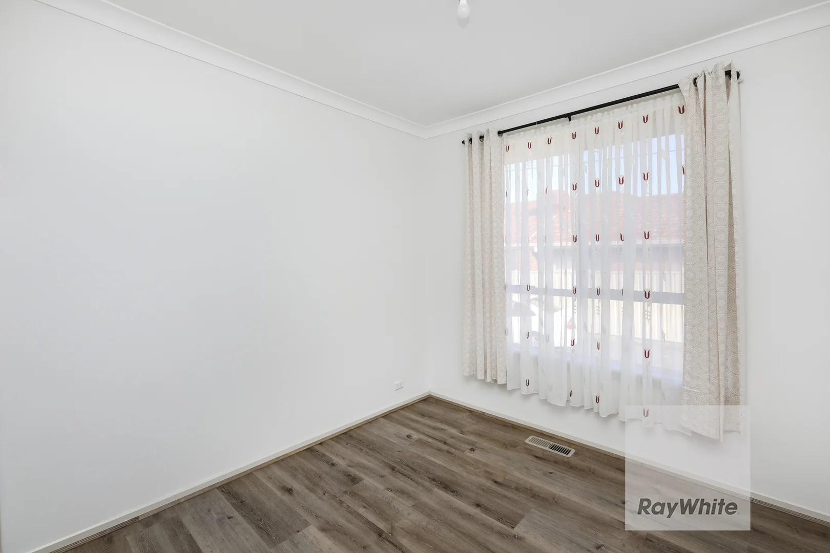 Additional image 8 of 1/104 Malmsbury Dr, Meadow Heights VIC 3048