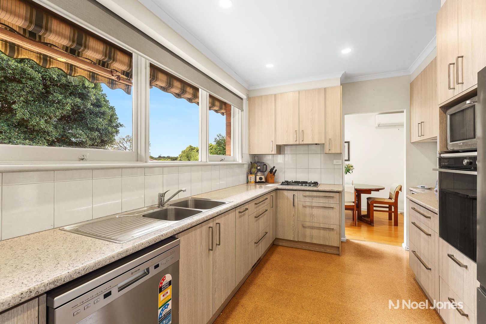 59 Orient Avenue, Mitcham VIC 3132, Image 2