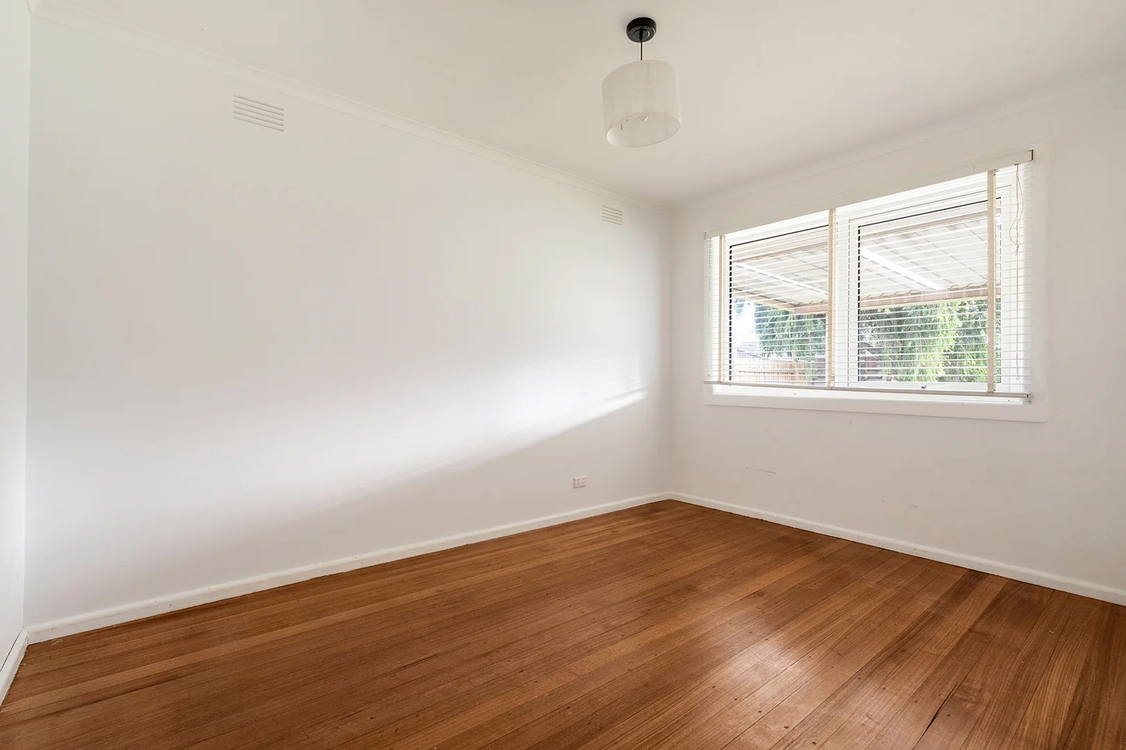 Additional image 9 of 33 Second Avenue, Craigieburn VIC 3064