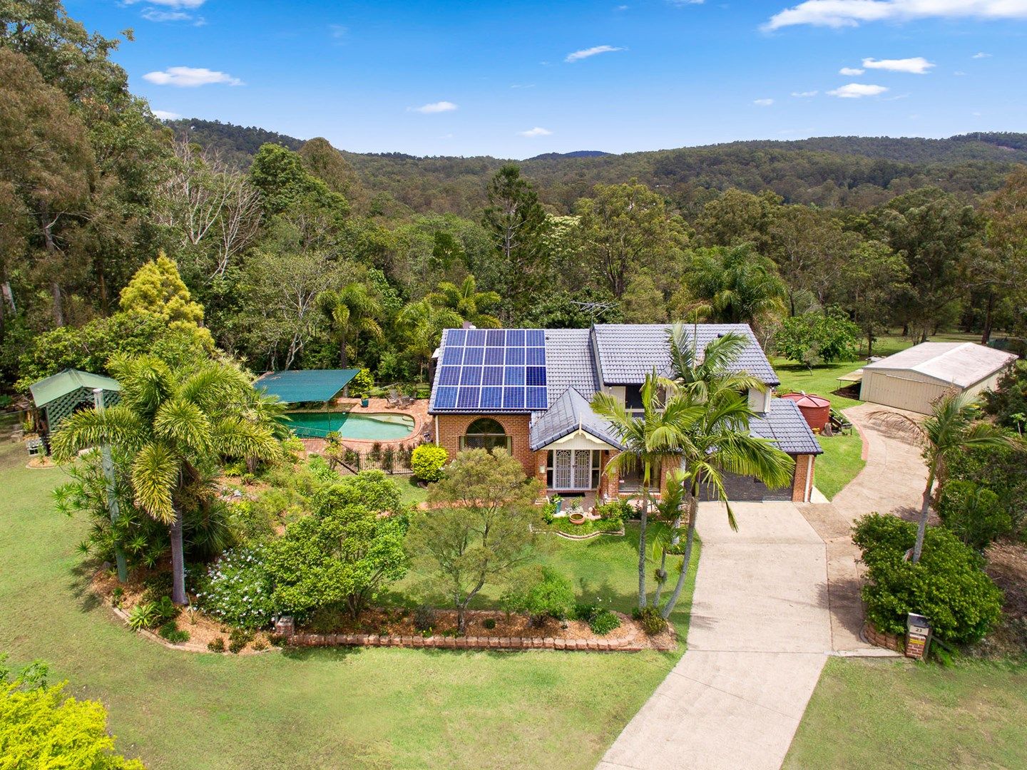 23 Blue Hills Drive, Bunya QLD 4055, Image 2