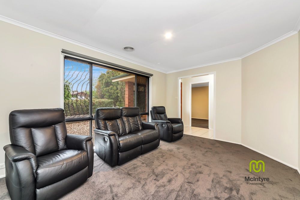 5 Jiggi Place, Isabella Plains ACT 2905, Image 1