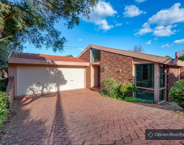 2 Yambuk Court, Vermont South VIC 3133