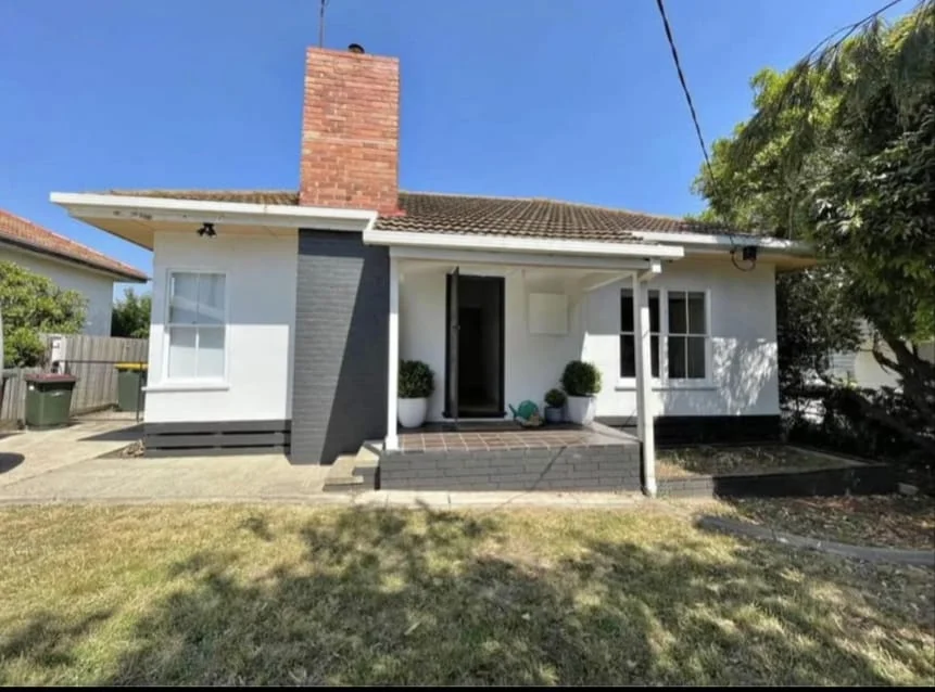 4 Robertson Street, Thomson VIC 3219