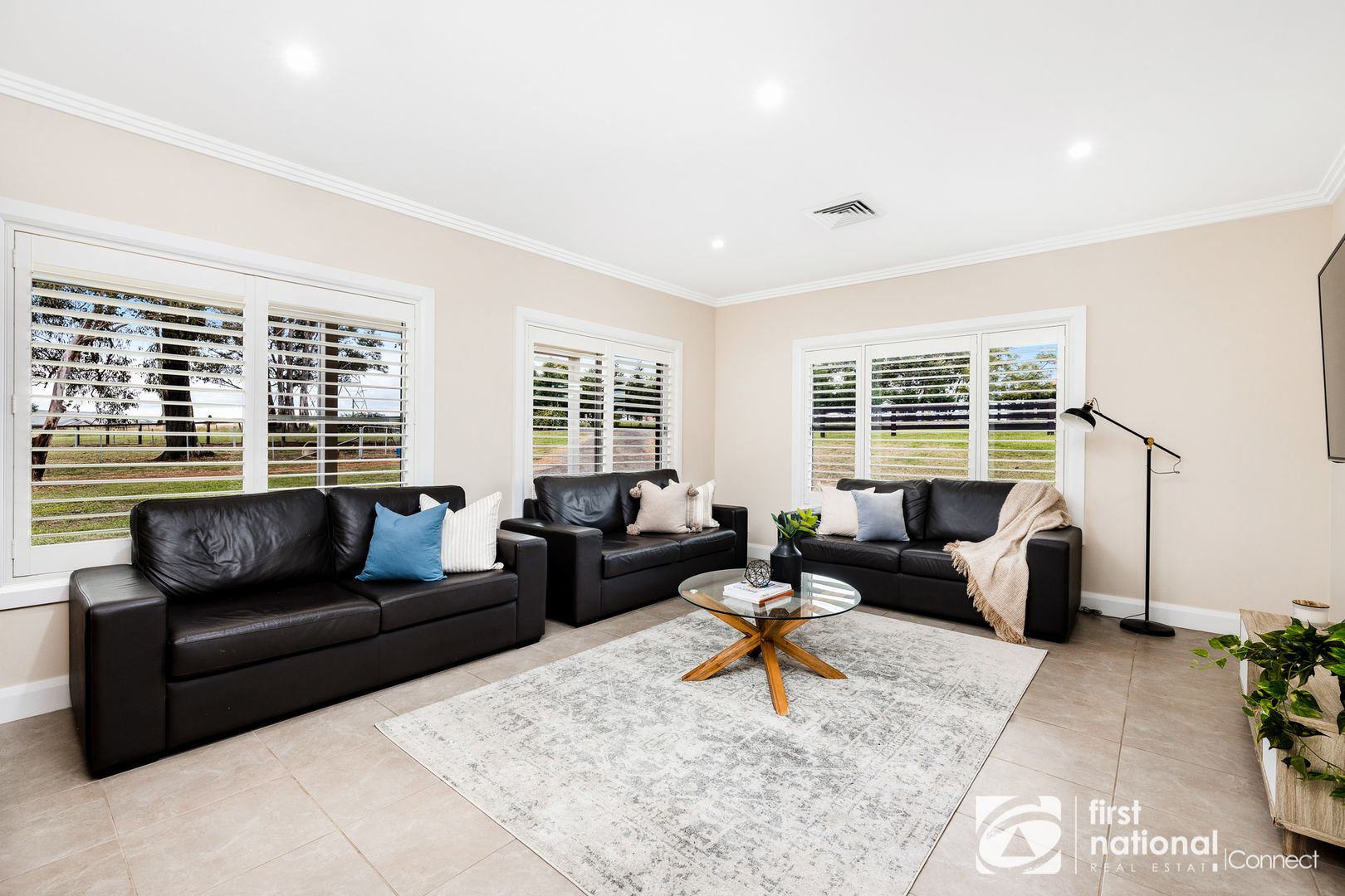 52 Avoca Road, Grose Wold NSW 2753, Image 2