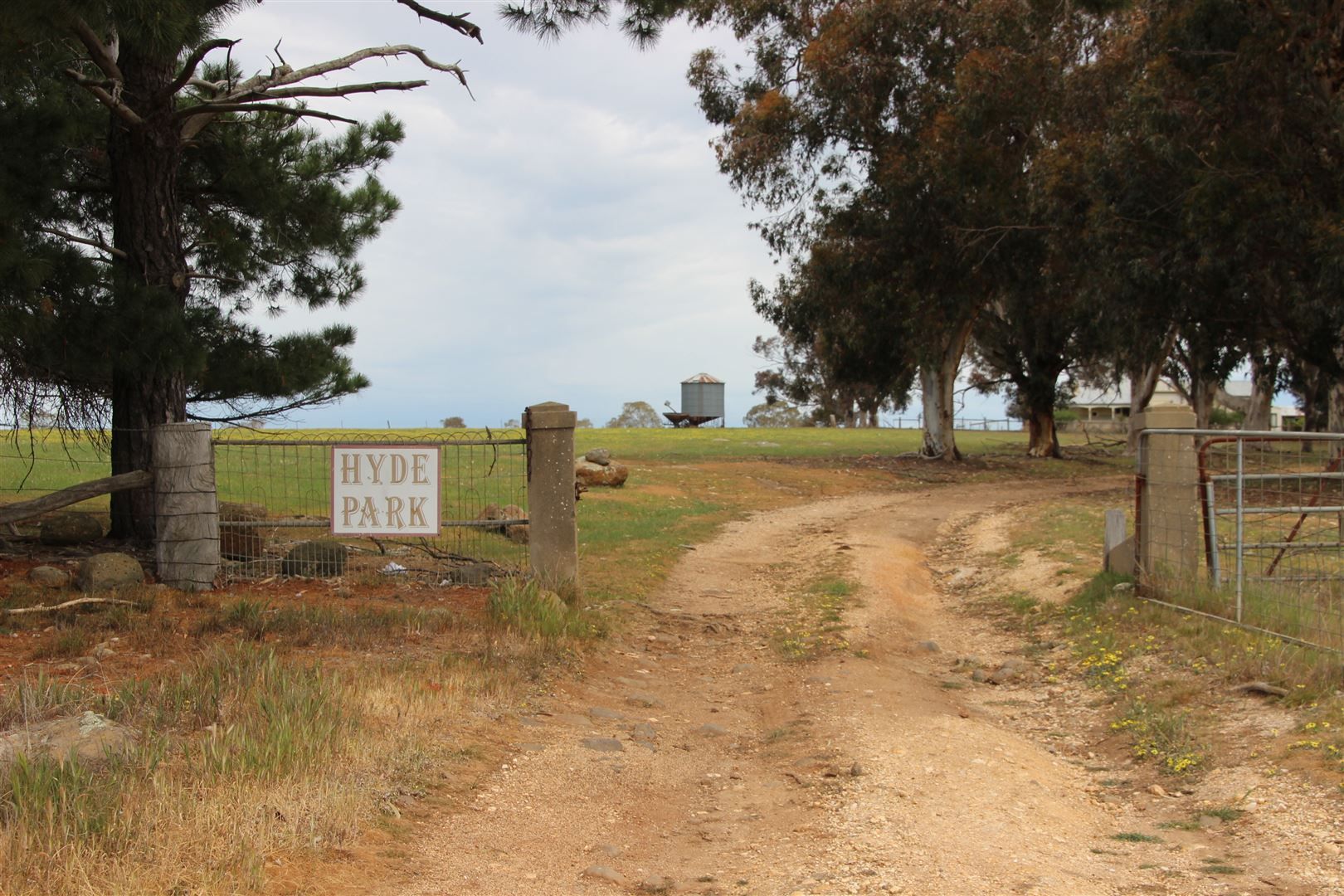 . Hyde Park Browns Road & Sunraysia Highway, Lexton VIC 3352, Image 1