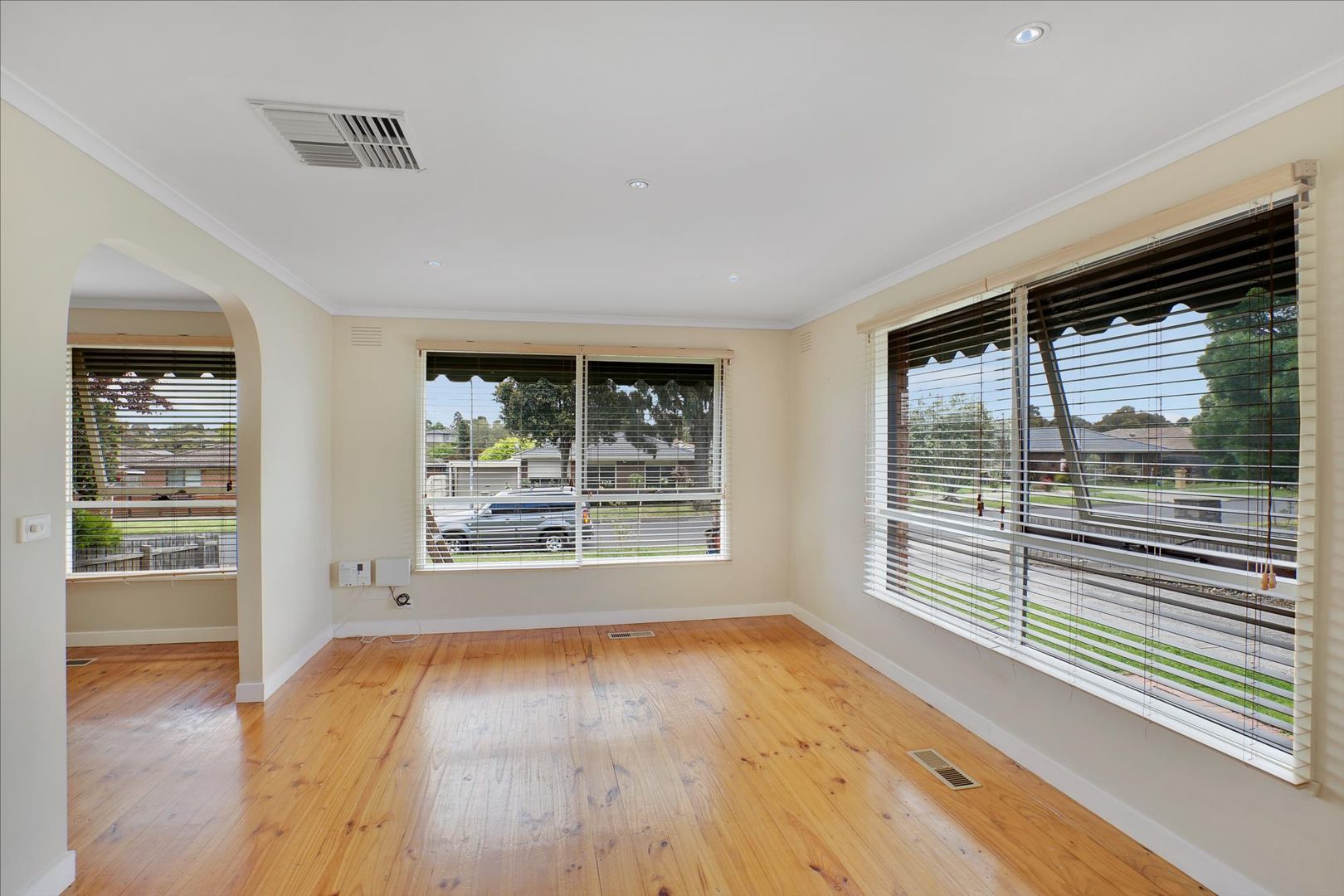 8 Strickland Avenue, Mill Park VIC 3082 House For Rent Domain