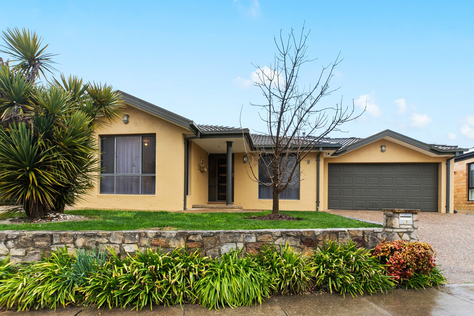 19 Kurrama Close, Ngunnawal ACT 2913, Image 0