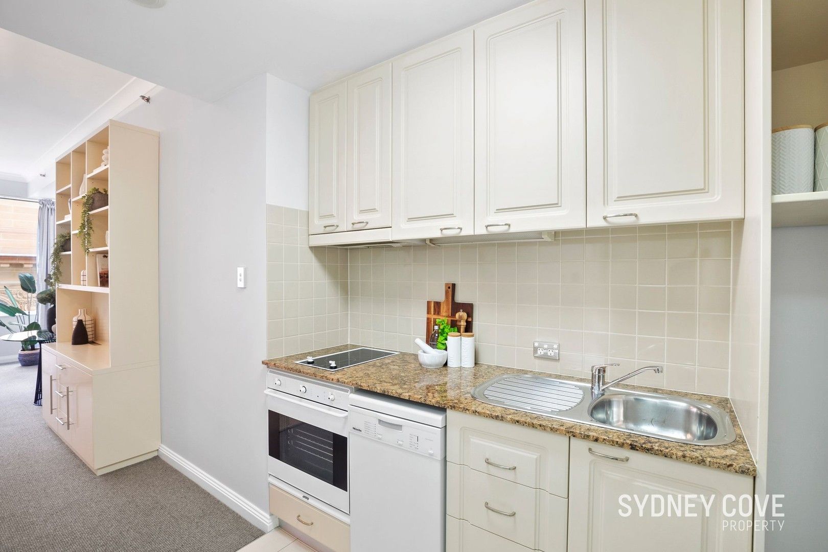 1305/38 Bridge Street, Sydney NSW 2000, Image 2