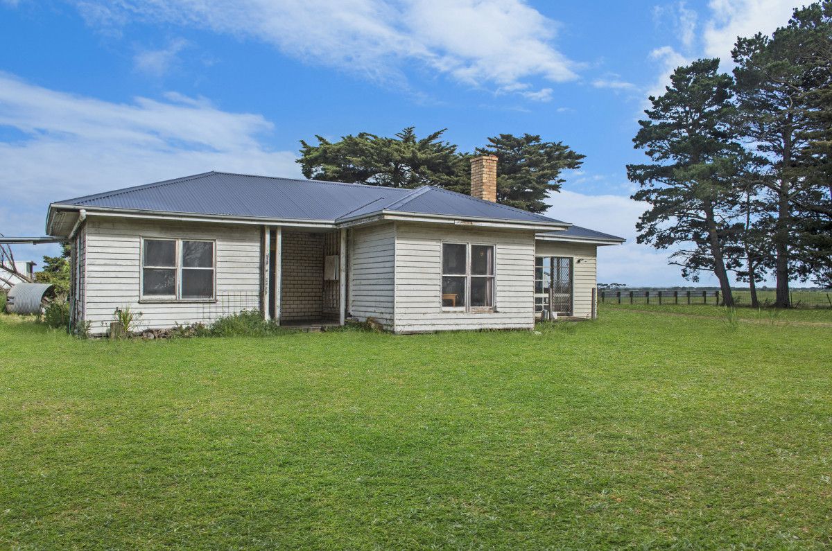 3893 Warrnambool-Caramut Road, Minjah VIC 3276, Image 2