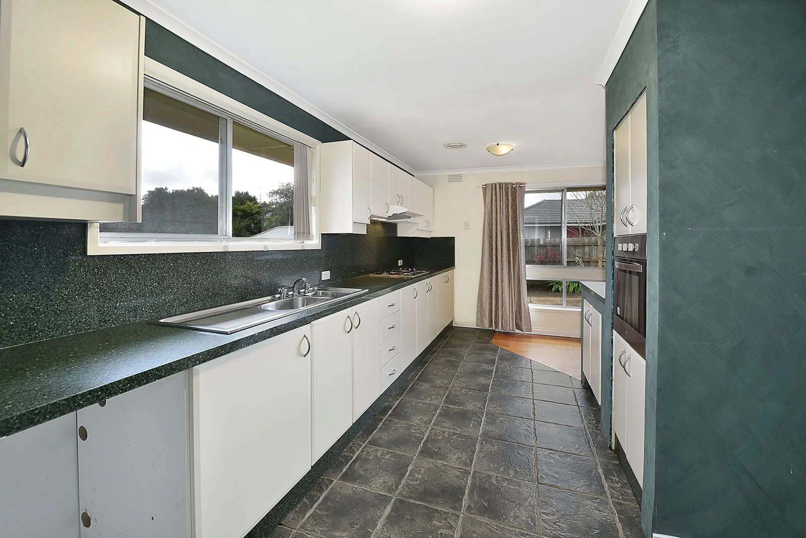 Additional image 6 of 564 Elizabeth Drive, Sunbury VIC 3429