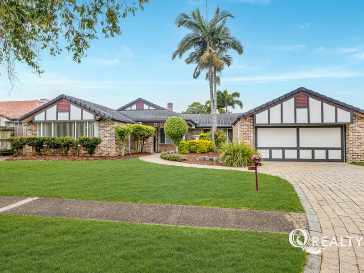 8 Azalea Crescent, Calamvale QLD 4116