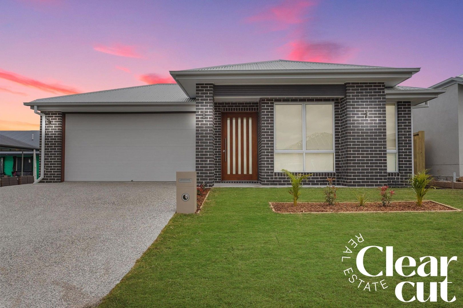 4 bedrooms House in 21 Fennel Street GREENBANK QLD, 4124