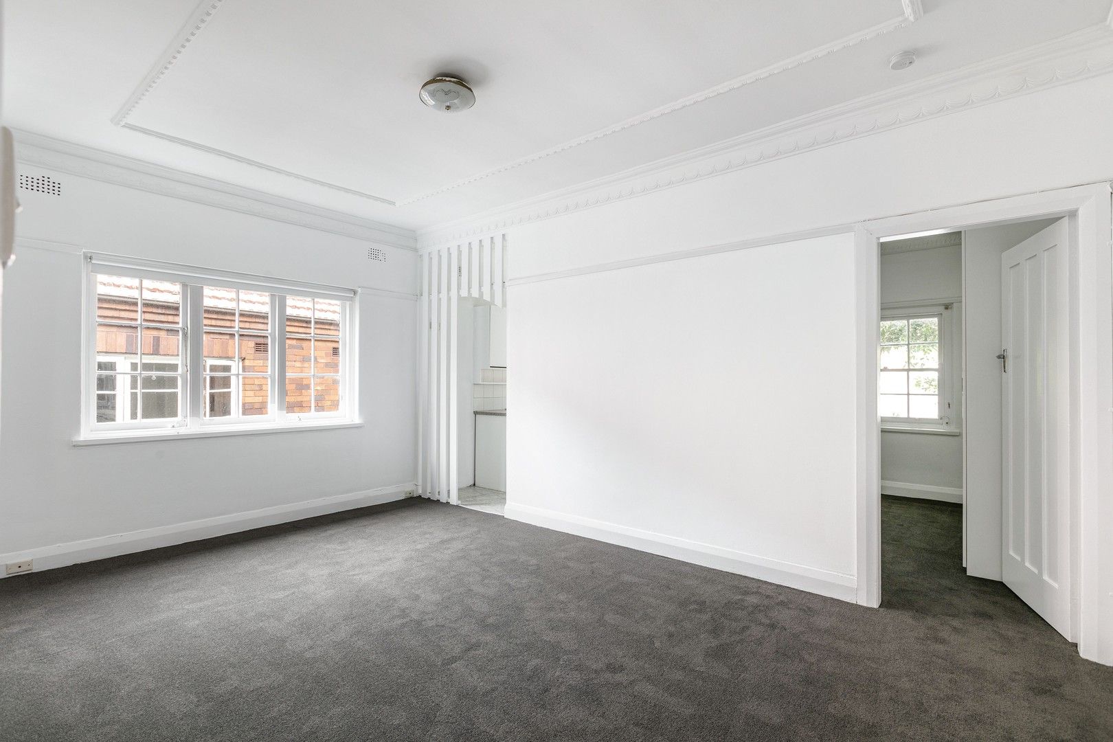 2 bedrooms Apartment / Unit / Flat in 4/182 Glenmore Road PADDINGTON NSW, 2021