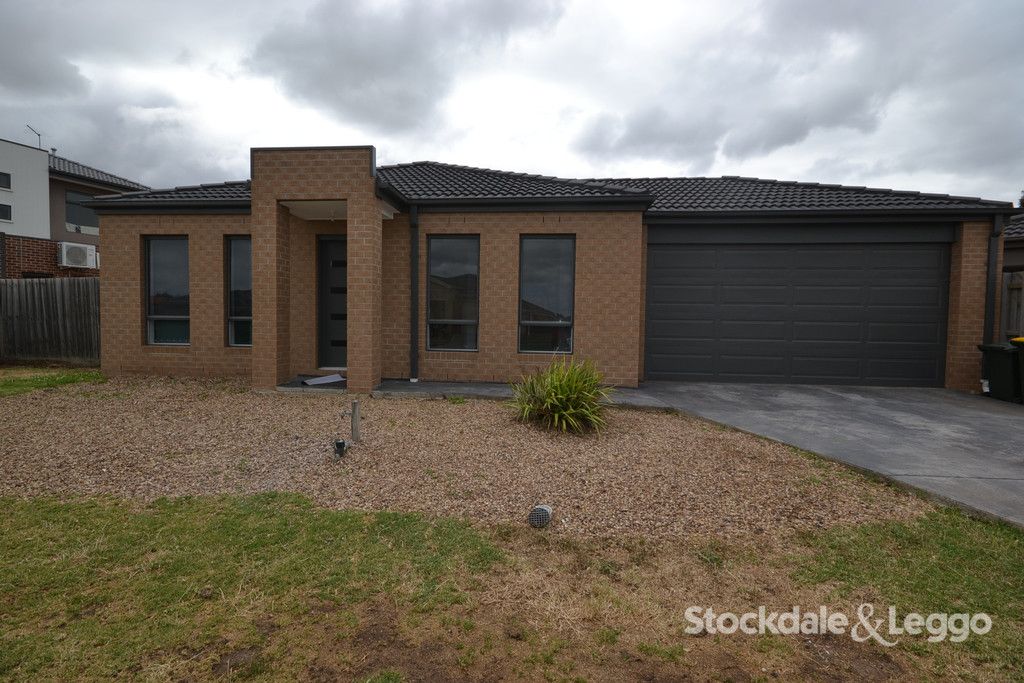 13 Parkwood Court Deer Park VIC 3023 House For Rent $500 Domain