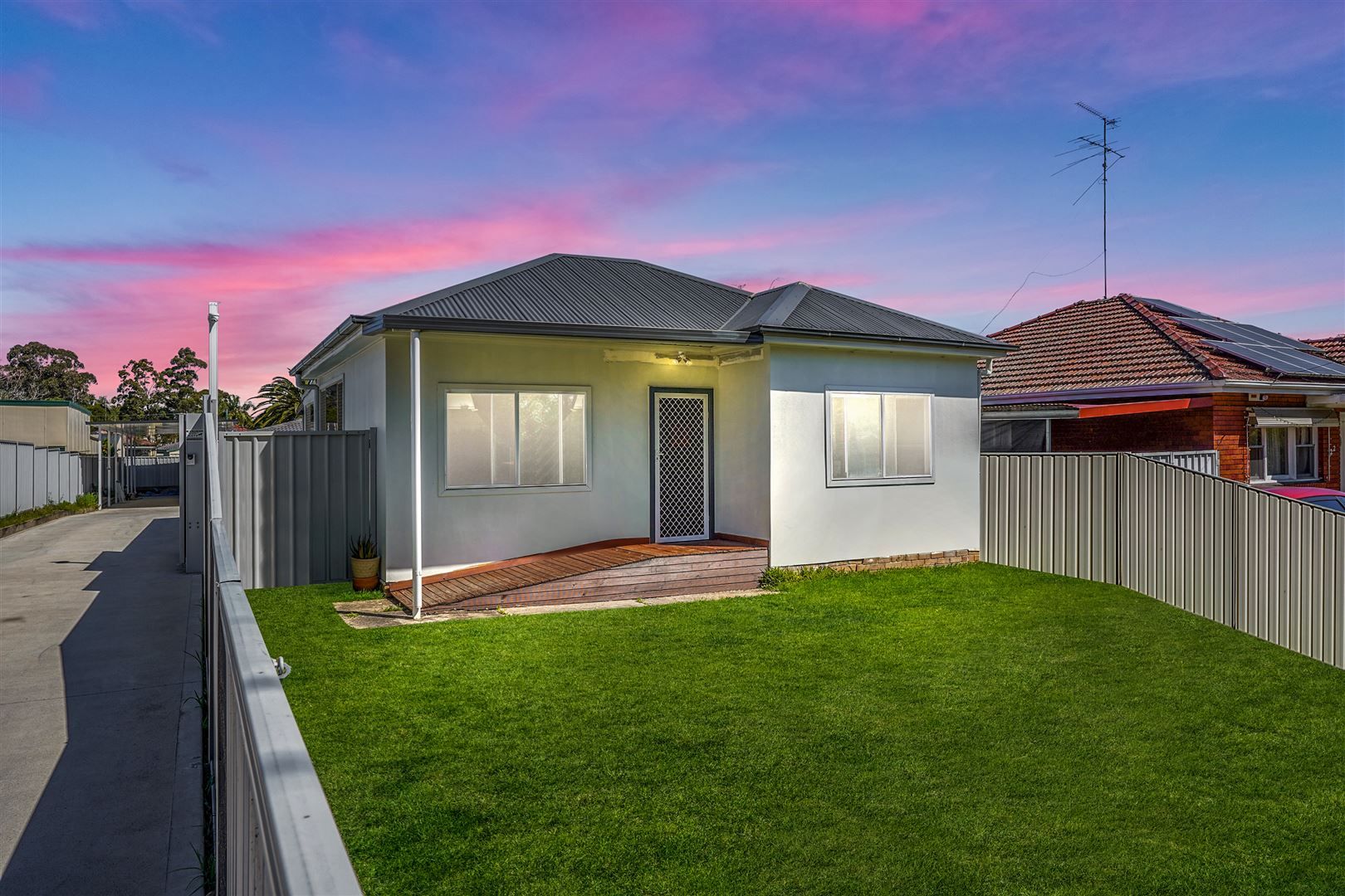 20 and 20a Cameron Street, Doonside NSW 2767, Image 1