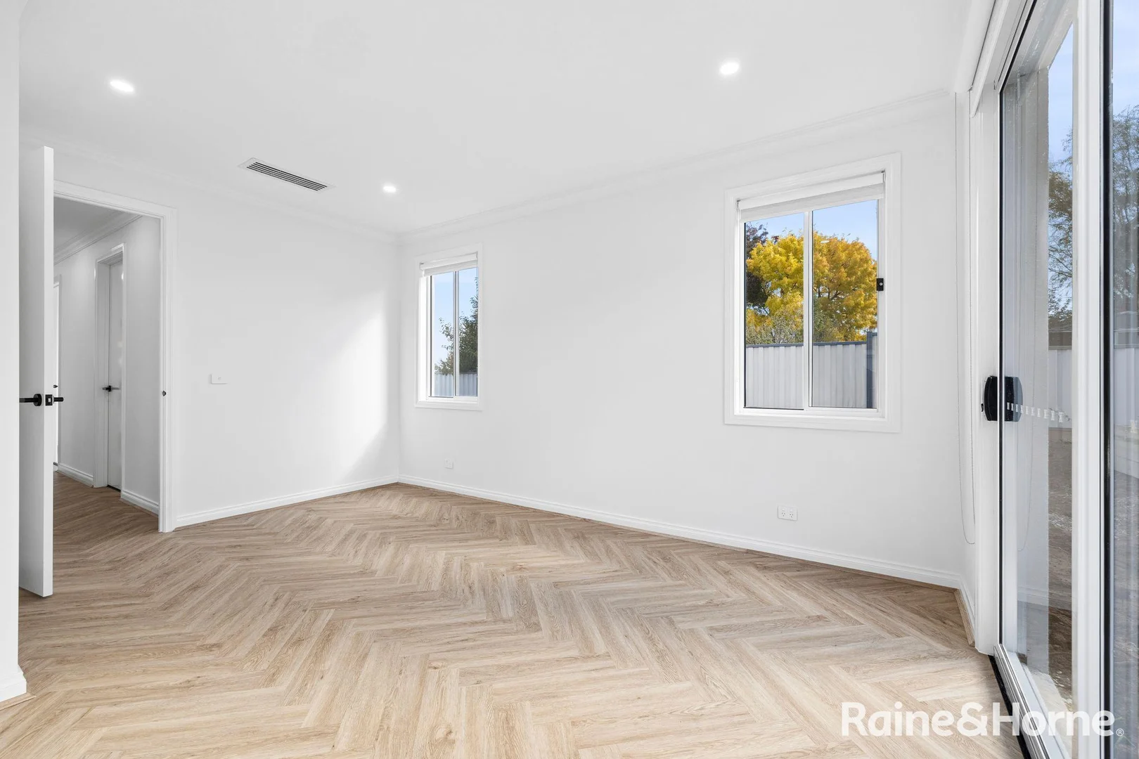 Image 16