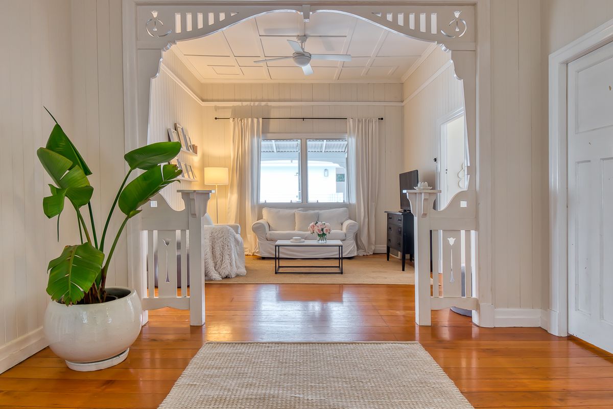 4 bedrooms House in 9 Leopard Wood Crescent BANGALOW NSW, 2479