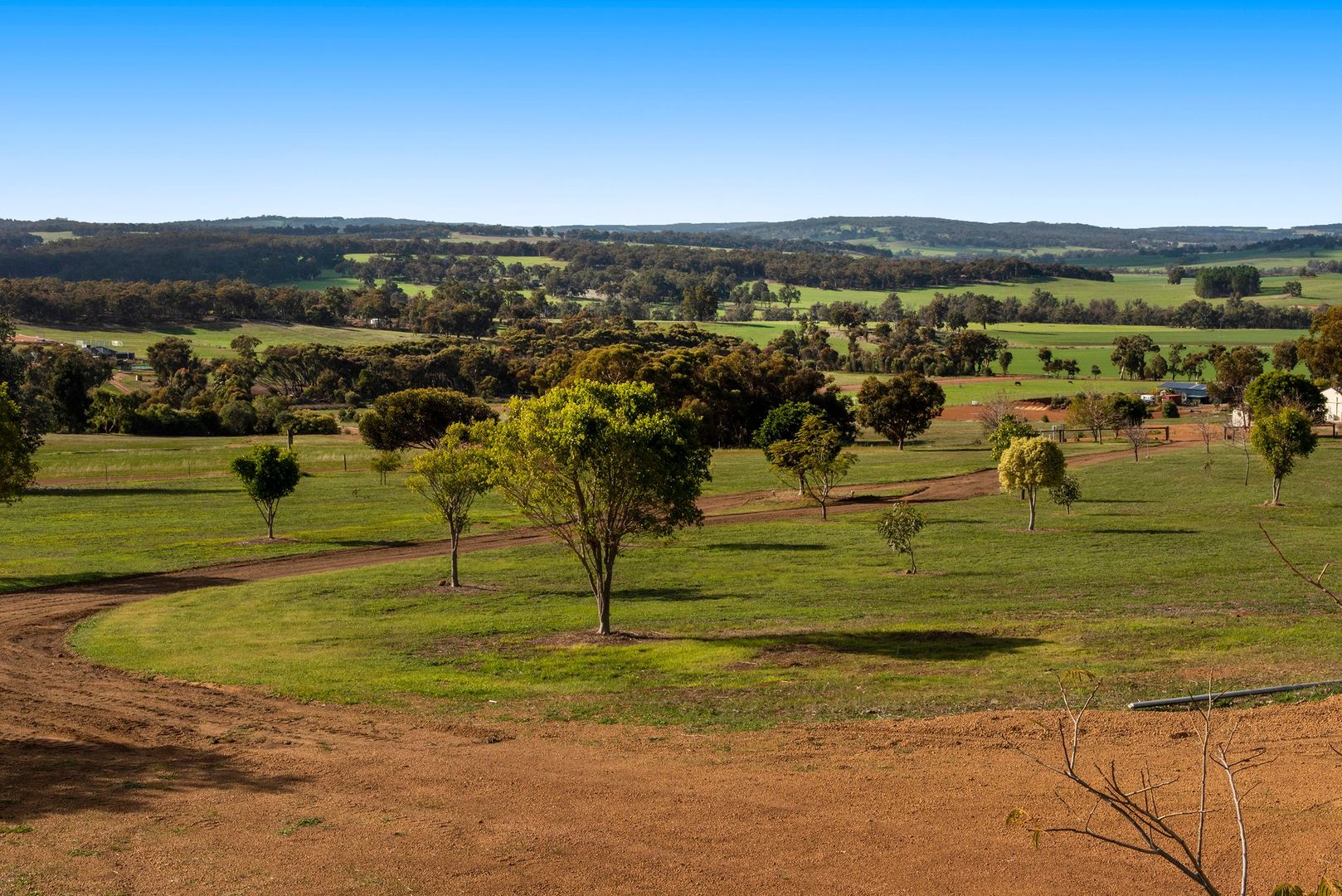 38 Redgum Court, Wandering WA 6308, Image 1