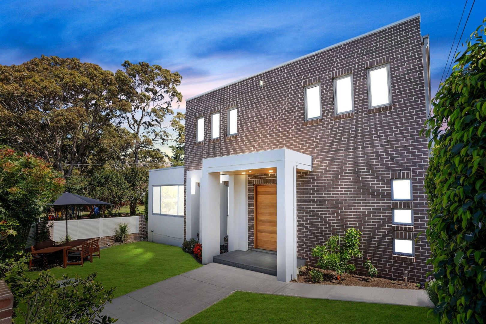 3 bedrooms House in 201 Woniora Road BLAKEHURST NSW, 2221