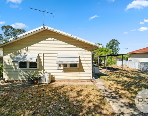 117 Grove Street, Kooringal NSW 2650