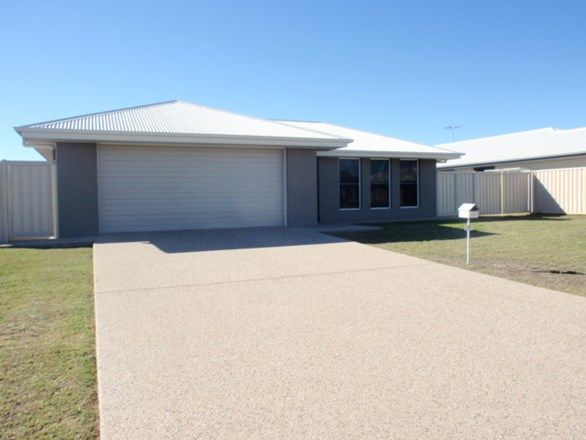 4 bedrooms House in 7 Singleton Court EMERALD QLD, 4720
