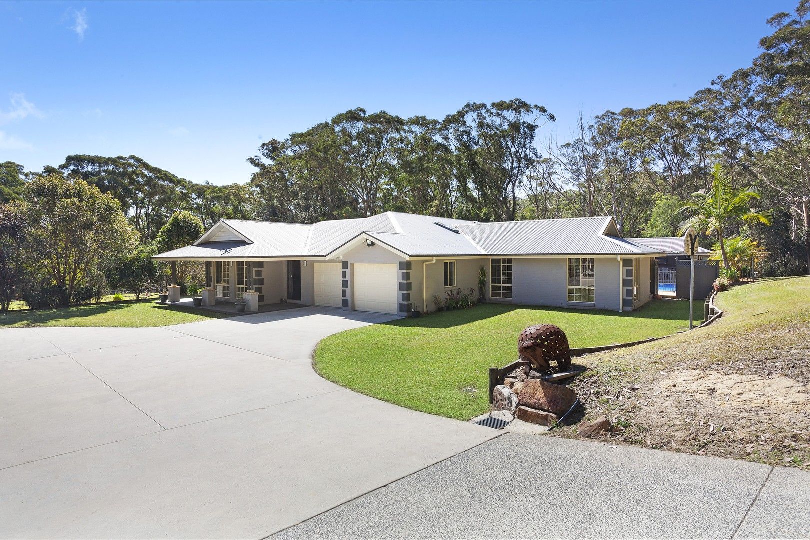 6 bedrooms Acreage / Semi-Rural in 7 Beckford Road OURIMBAH NSW, 2258