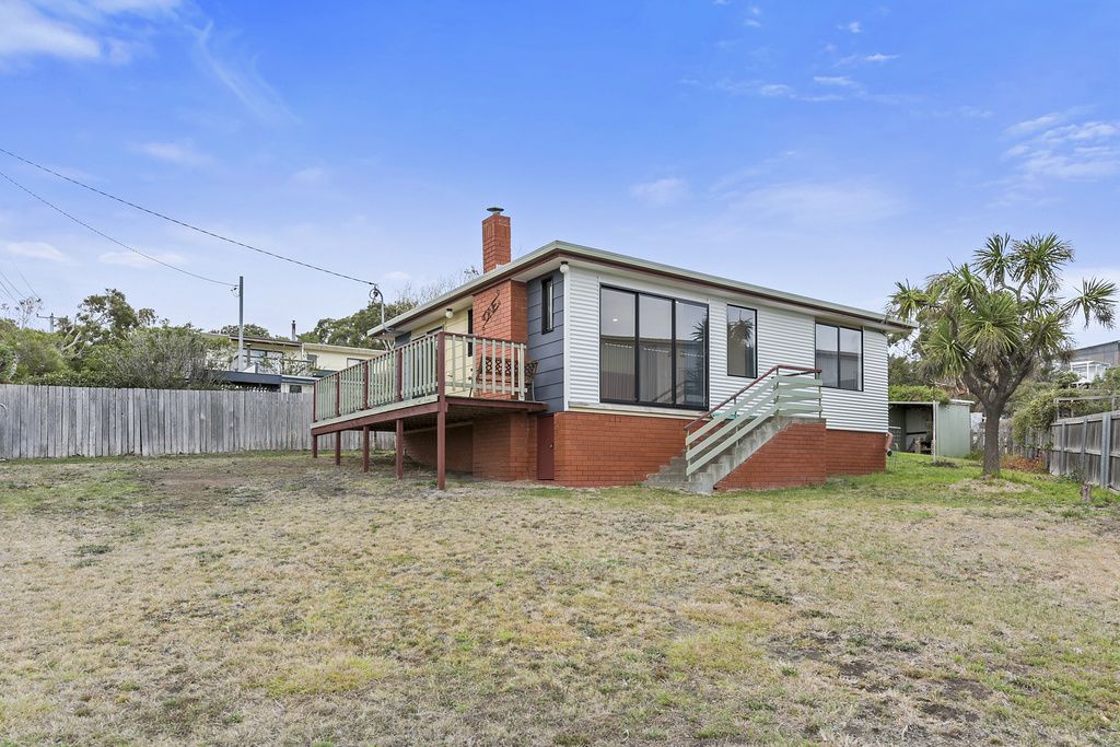 1 Rowan Avenue, Primrose Sands TAS 7173, Image 0