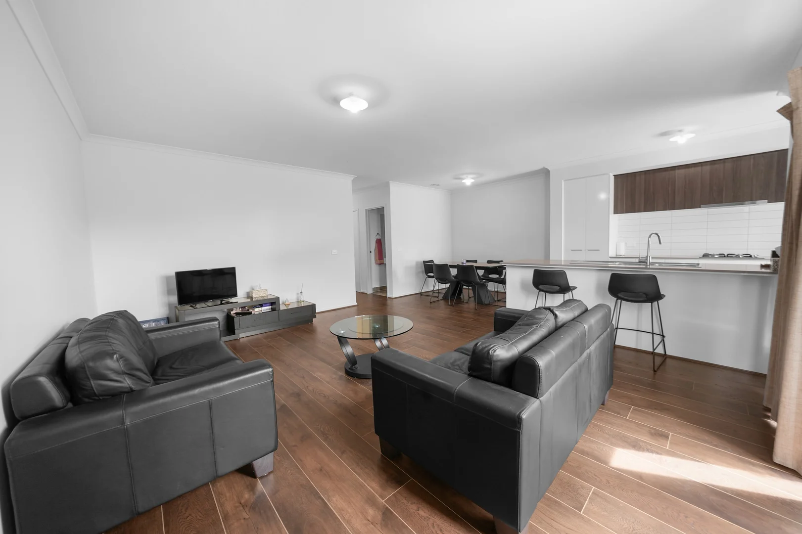 Additional image 26 of 8 Hanover Way, Mickleham VIC 3064