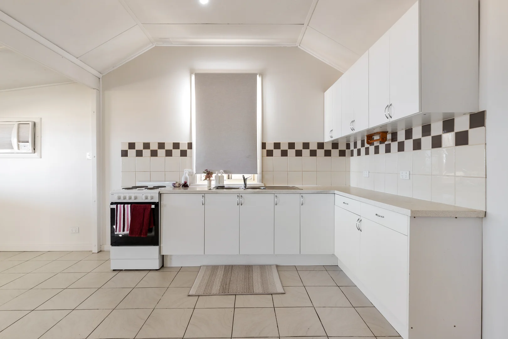 Additional image 9 of 29 Dalling Street, Port Broughton SA 5522