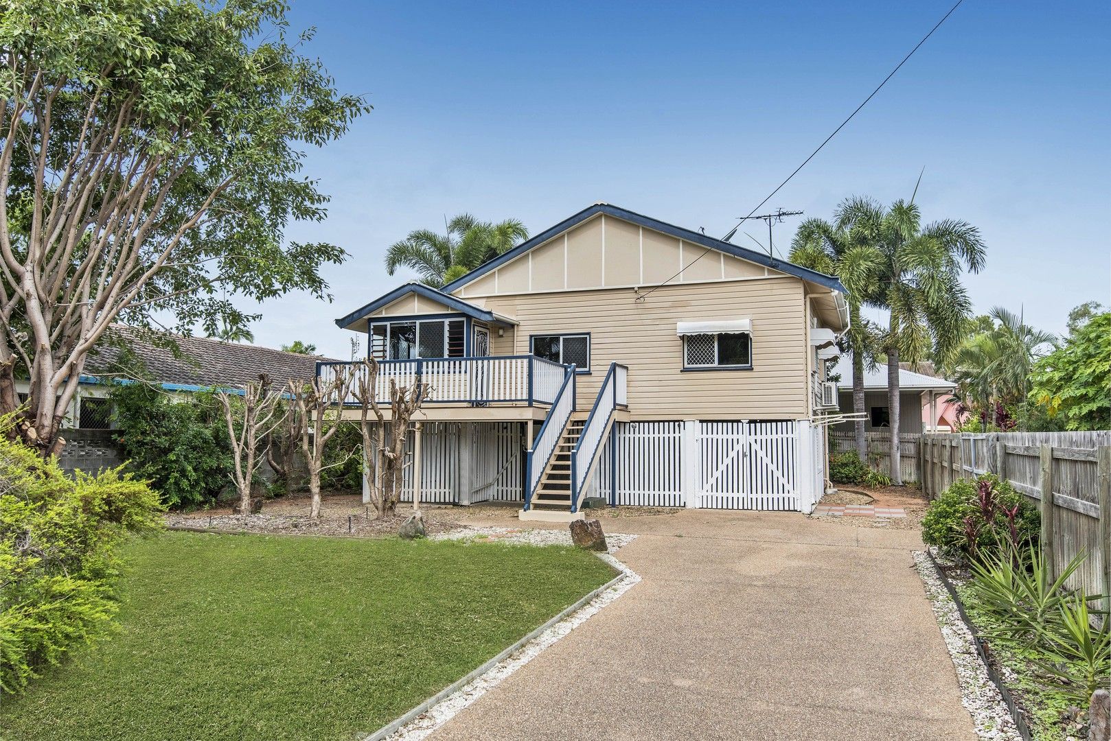 3 bedrooms House in 34 Hodel Street ROSSLEA QLD, 4812