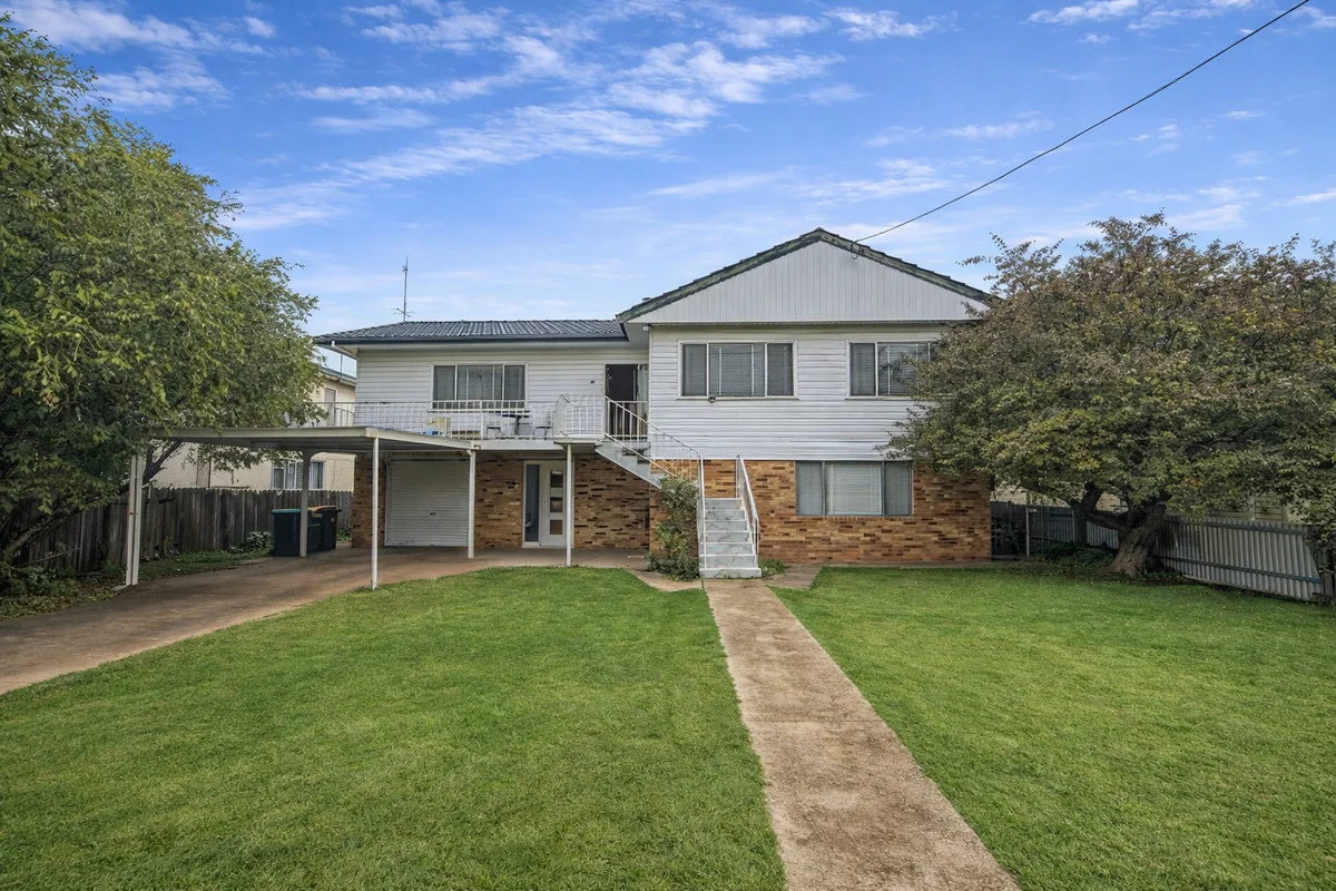 9 Delaney Avenue, Narrabri NSW 2390