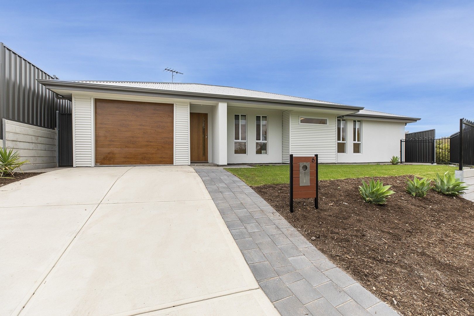 2 Kalisz Court, Noarlunga Downs SA 5168 House For Rent Domain