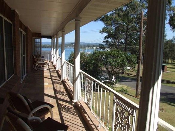 1 Prospect Avenue, Bolton Point NSW 2283, Image 1