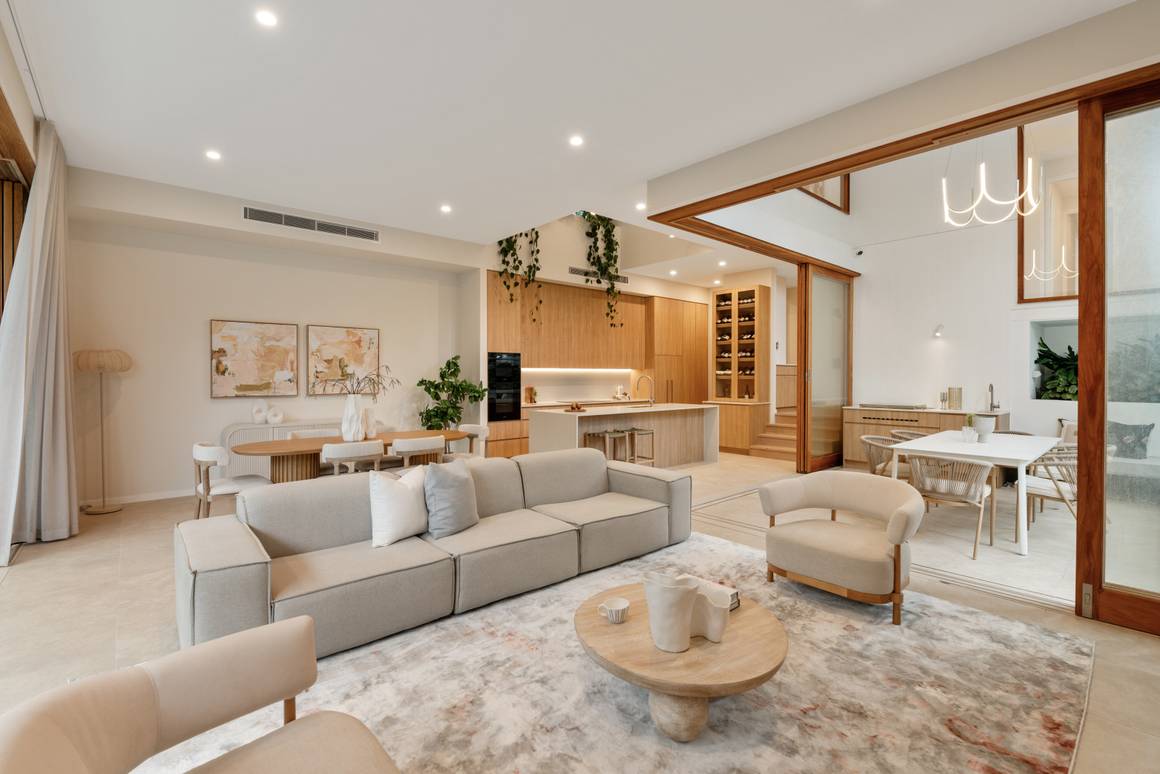 27 Susan Street Red Hill 4059 - Image 3