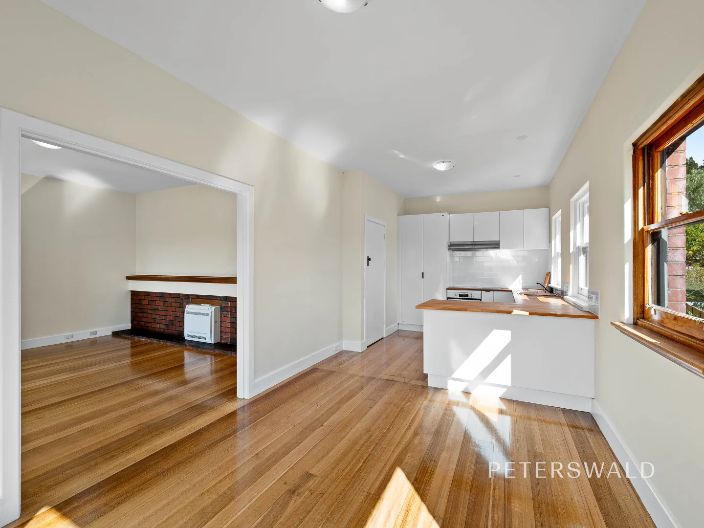 Additional image 4 of 8 Montagu Street, Mount Stuart TAS 7000