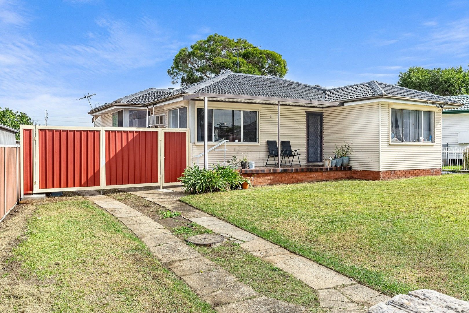 2 Dyson Street, Fairfield West NSW 2165, Image 1