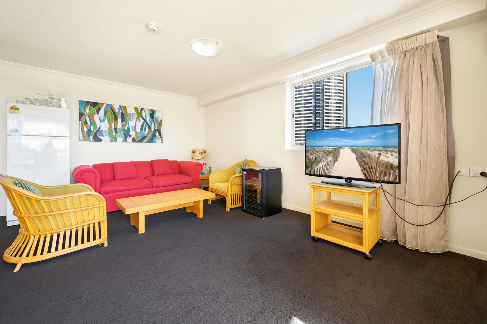 33/138 Ferny Avenue, Surfers Paradise QLD 4217, Image 2