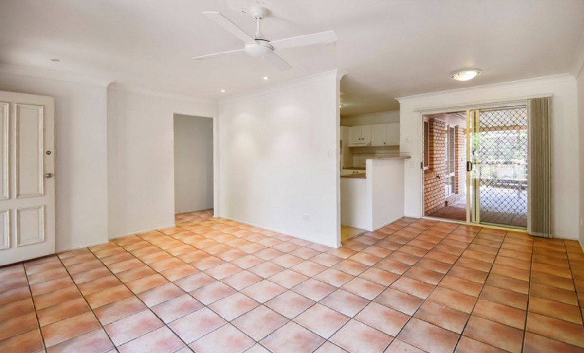 6 Spurs Place, Sumner QLD 4074 - House For Rent | Domain