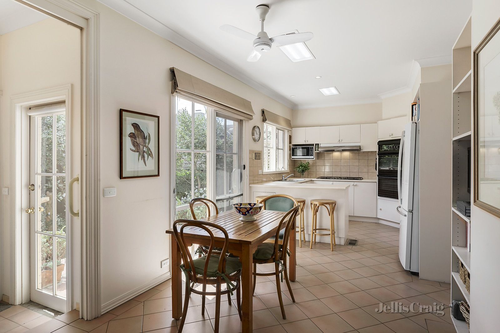 108 Burke Road, Malvern East VIC 3145, Image 2