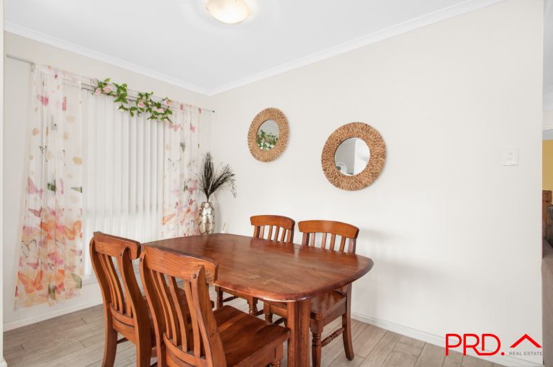 14 Willow Crescent, Kanahooka NSW 2530, Image 2