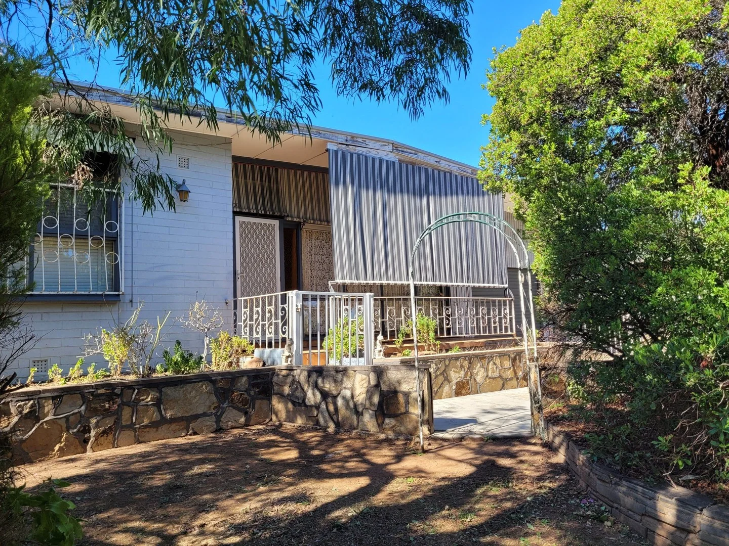 28 Carol Drive, Para Hills SA 5096