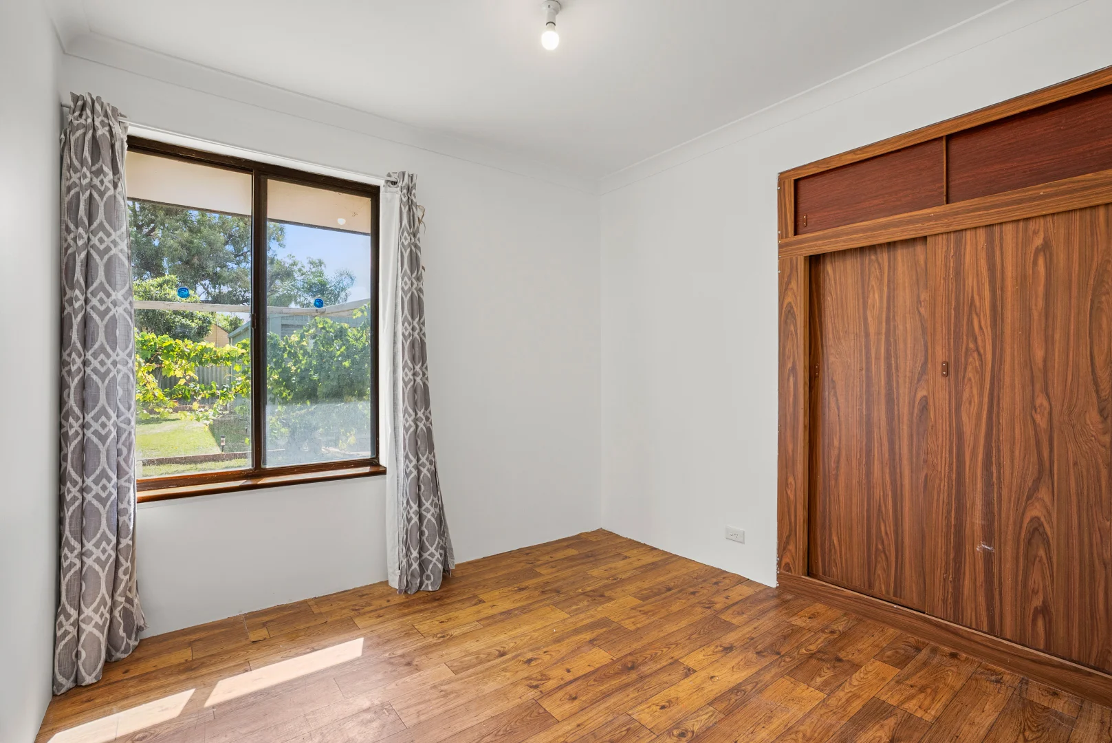 Additional image 8 of 20 Knowle Way, Warnbro WA 6169