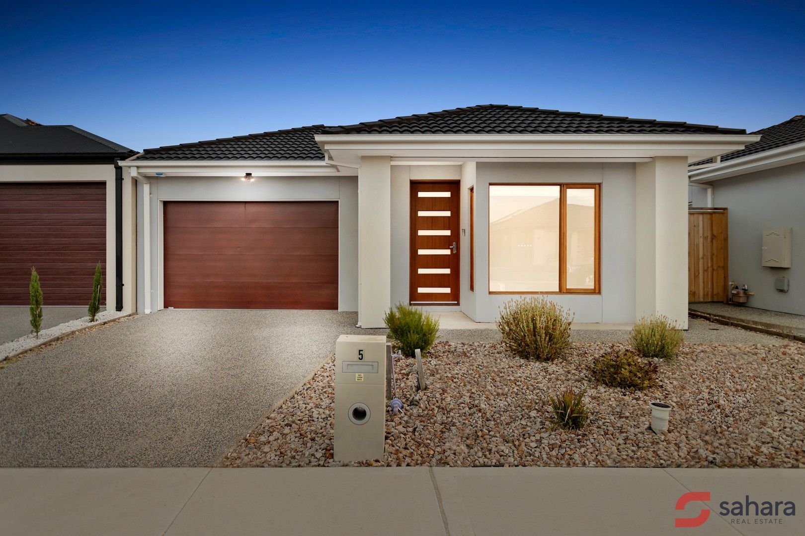 4 bedrooms House in 5 Makedonia Street TARNEIT VIC, 3029