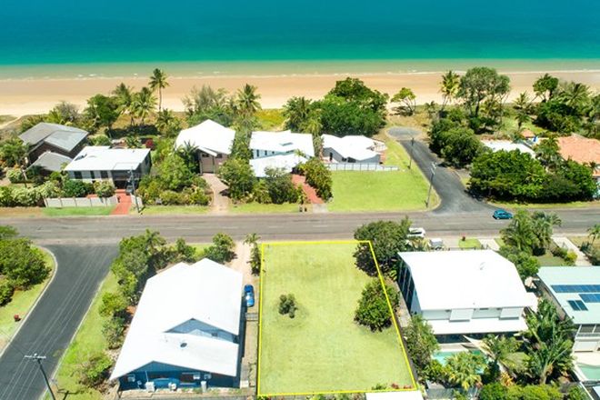 Picture of 103 Reid Road, WONGALING BEACH QLD 4852