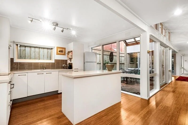 19 Seaview Cres, Black Rock VIC 3193