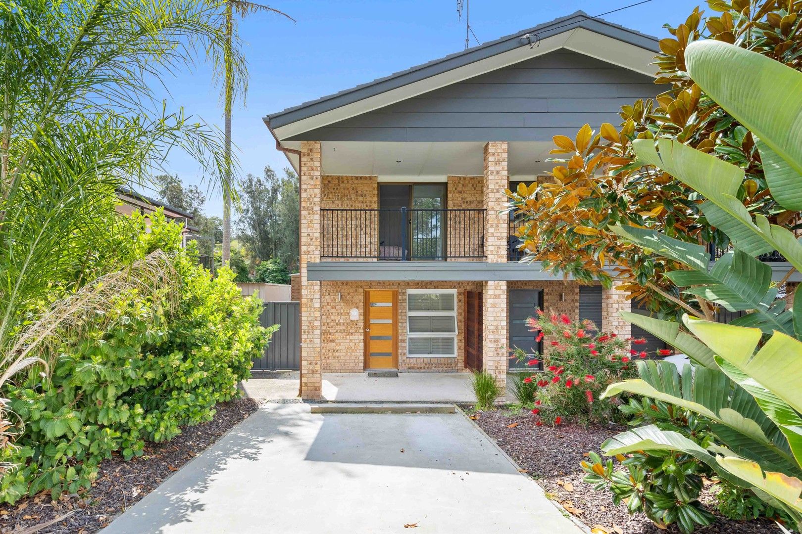 2 bedrooms Apartment / Unit / Flat in 46B Yugura Street MALUA BAY NSW, 2536