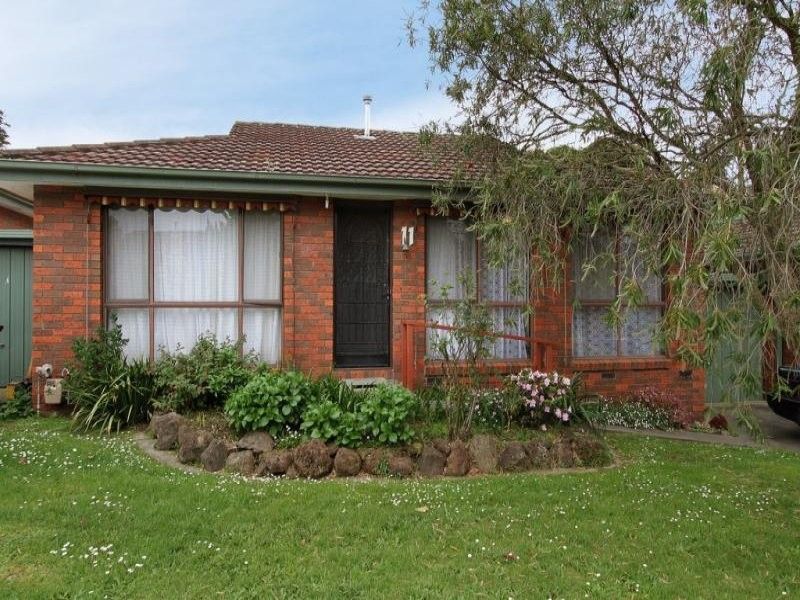 2 bedrooms Apartment / Unit / Flat in 11/16 Lusher Road CROYDON VIC, 3136