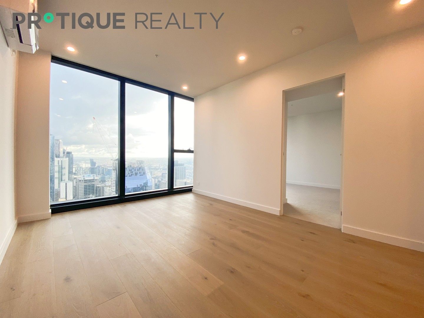 2 bedrooms Apartment / Unit / Flat in 4610/371 Little Lonsdale Street MELBOURNE VIC, 3000